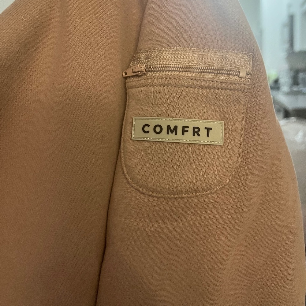 comfrt travel essentials hoodie and sweatpants in stone